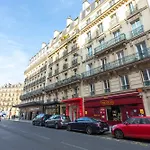 Luxury Royal Suite, 118 Square Meters, Notre Dame, 3 Bedrooms